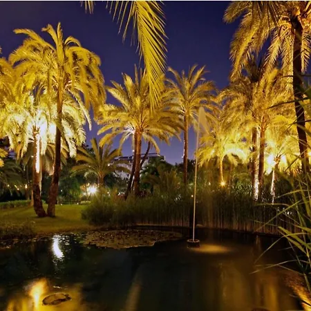Urb.playas Del Duque Puerto Banus Апартаменты *